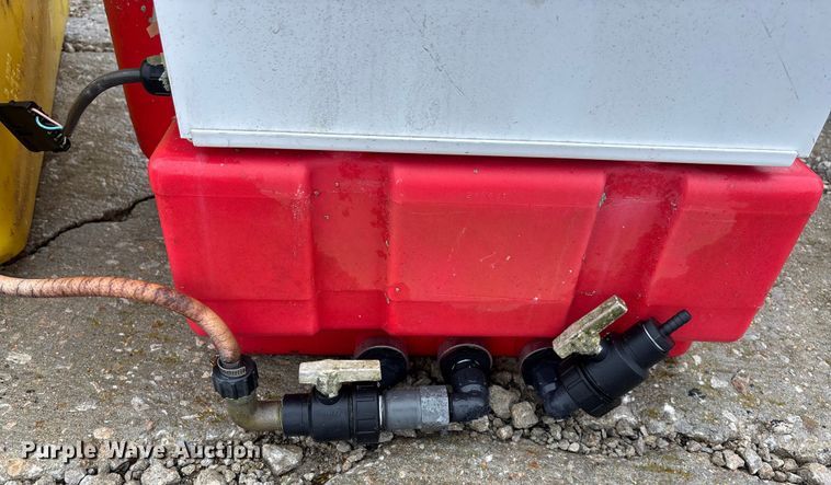 image for item EE4038 (2) liquid insecticide applicators