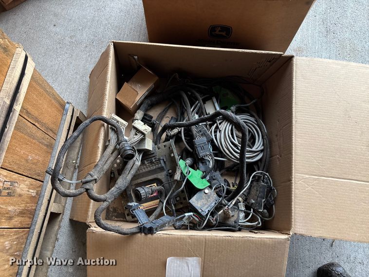 image for item EE4039 John Deere 1790 planter parts