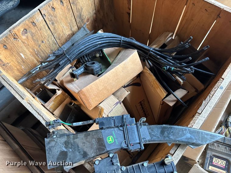 image for item EE4039 John Deere 1790 planter parts