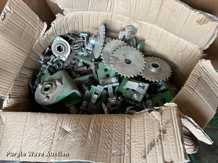 image for item EE4039 John Deere 1790 planter parts