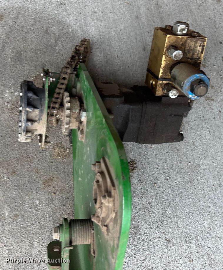 image for item EE4039 John Deere 1790 planter parts