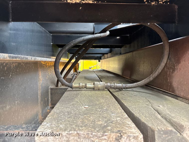 image for item EE4040 1974 Hyster sprayer trailer