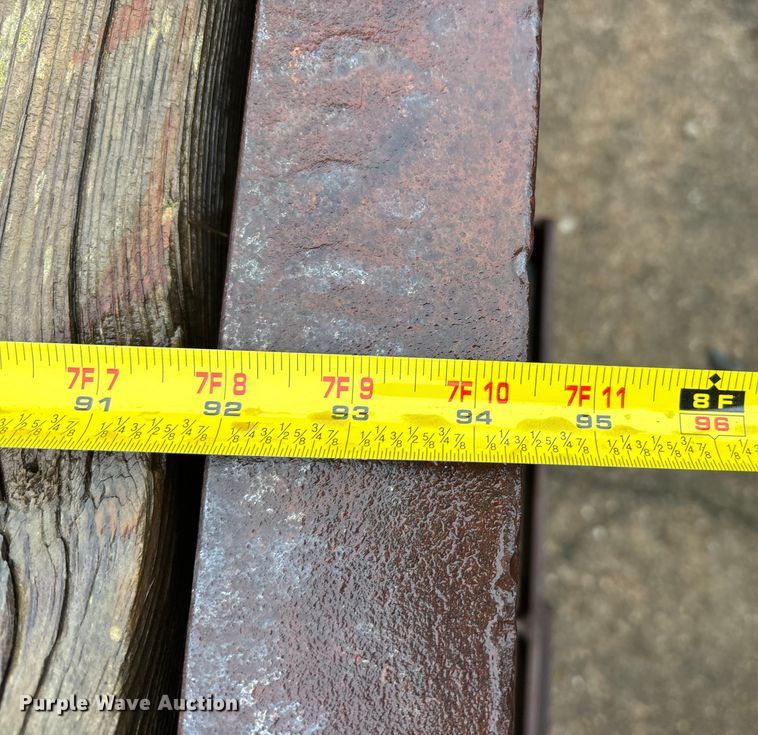 image for item EE4040 1974 Hyster sprayer trailer