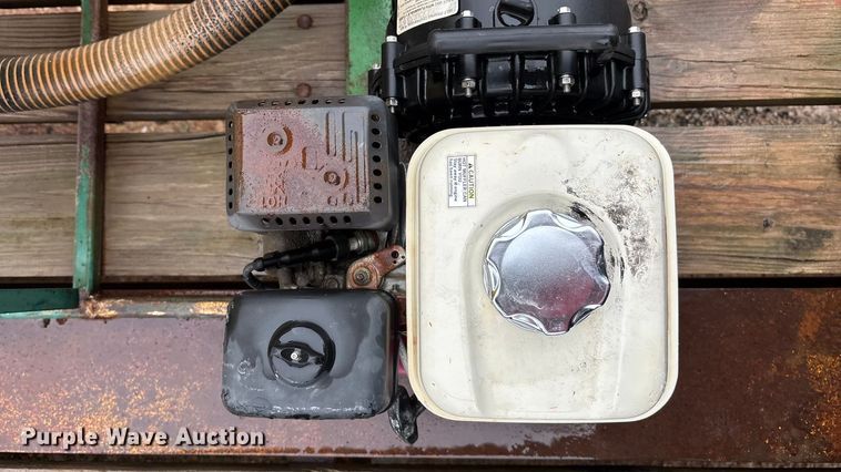 image for item EE4040 1974 Hyster sprayer trailer