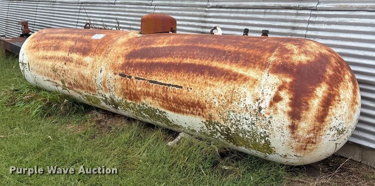 image for item EE4044 1973 Trinity Eveready  propane tank