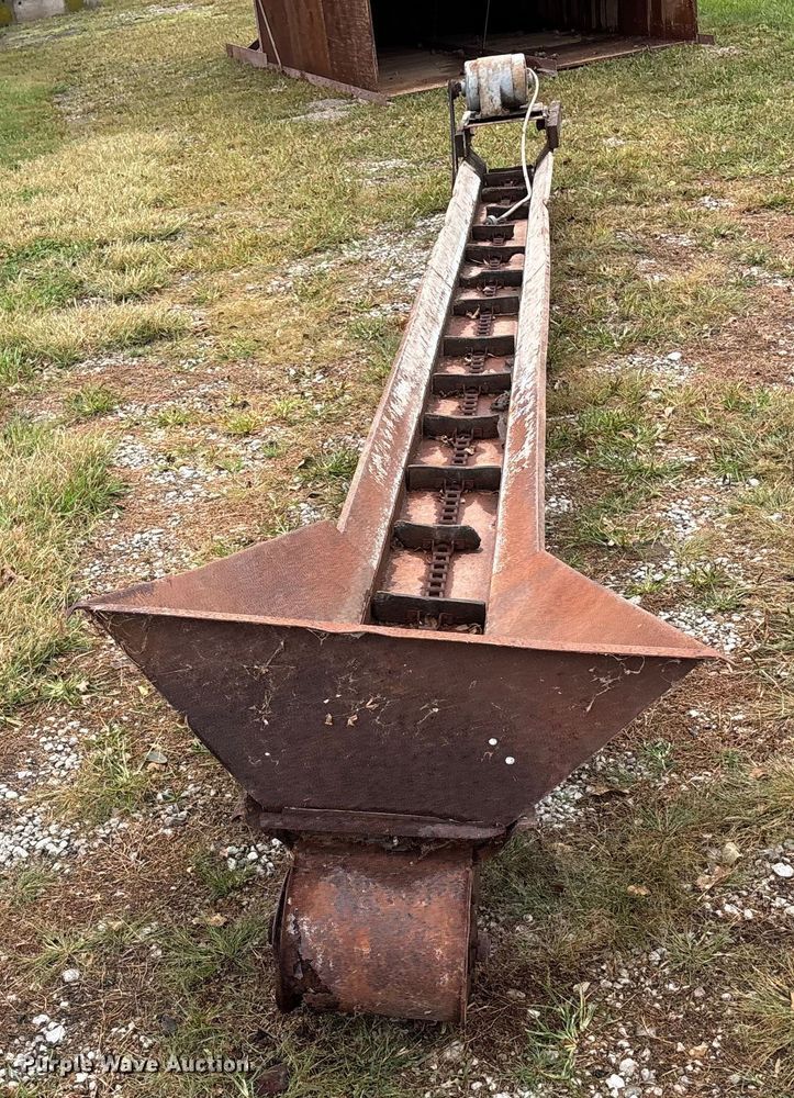 image for item EE4045 Advanced Feeding Systems Flight conveyor