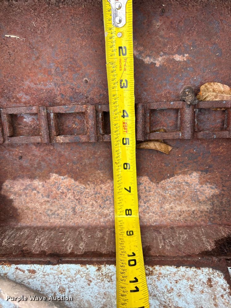 image for item EE4045 Advanced Feeding Systems Flight conveyor