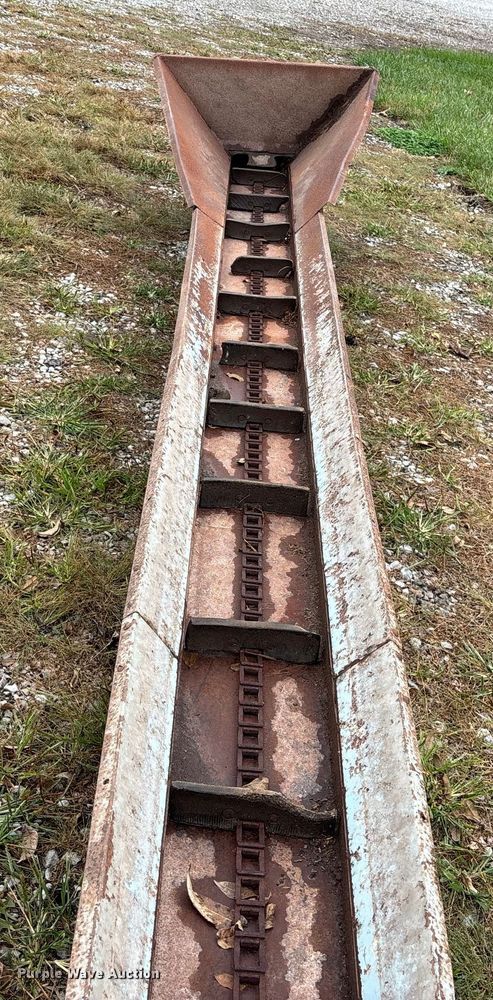 image for item EE4045 Advanced Feeding Systems Flight conveyor