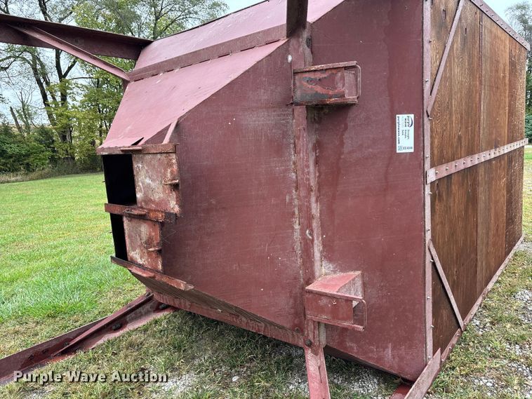 image for item EE4046 Grain bin