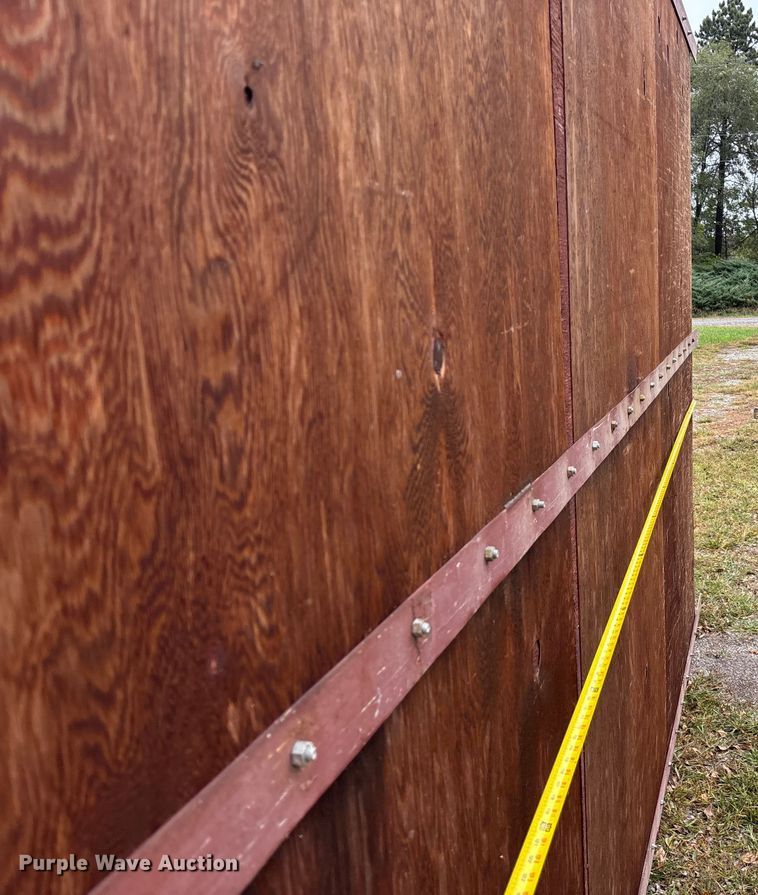 image for item EE4046 Grain bin