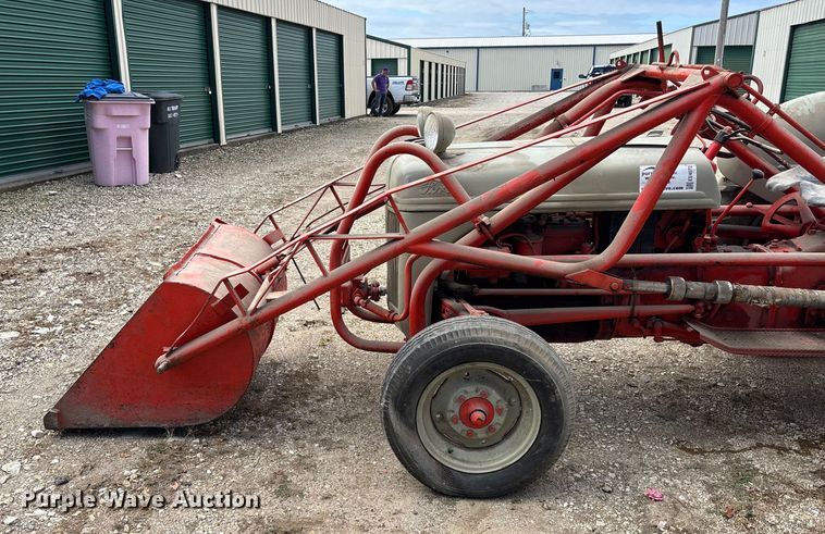 image for item EE4072 1950 Ford   8N tractor