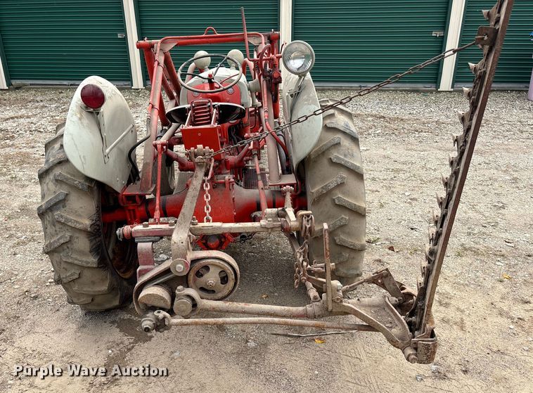 image for item EE4072 1950 Ford   8N tractor