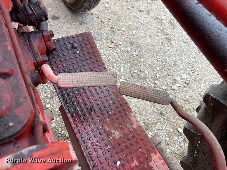 image for item EE4072 1950 Ford   8N tractor