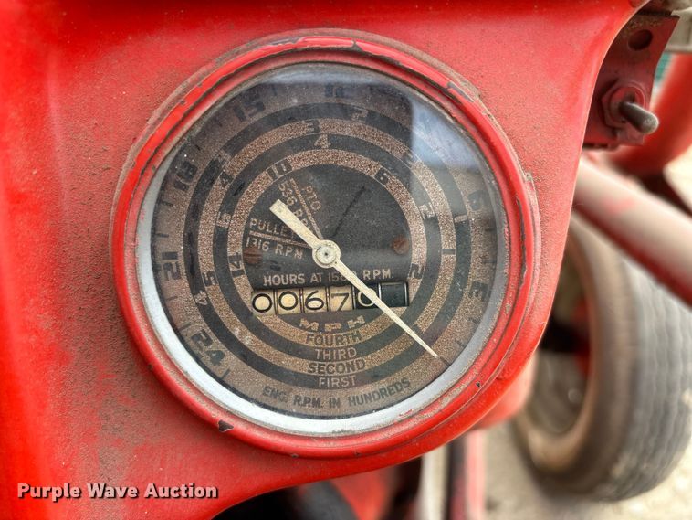 image for item EE4072 1950 Ford   8N tractor