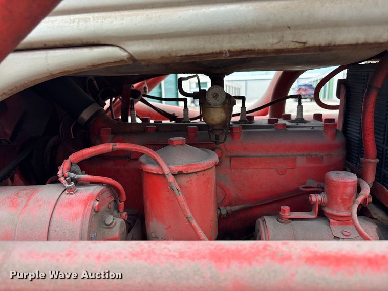 image for item EE4072 1950 Ford   8N tractor