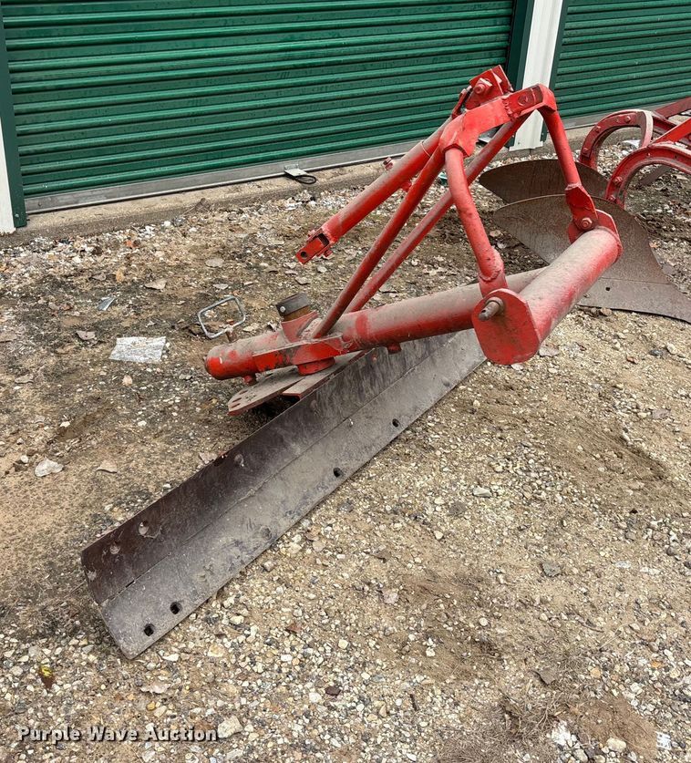 image for item EE4072 1950 Ford   8N tractor