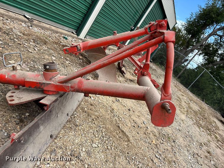 image for item EE4072 1950 Ford   8N tractor