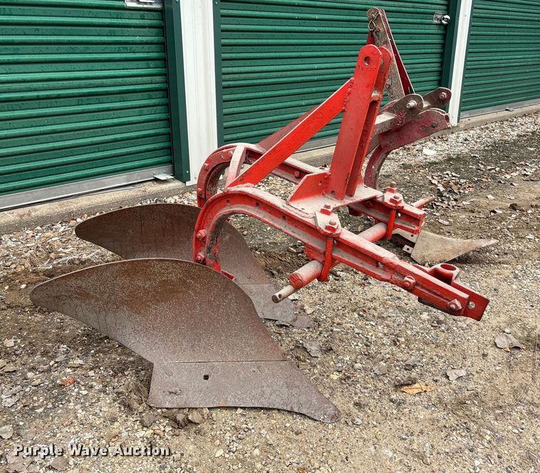 image for item EE4072 1950 Ford   8N tractor