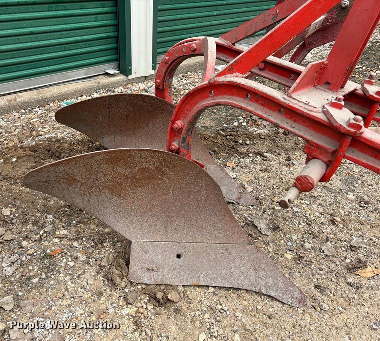 image for item EE4072 1950 Ford   8N tractor