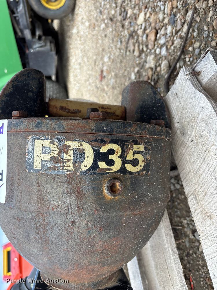 image for item EE4073 Land Pride PD35 post hole digger