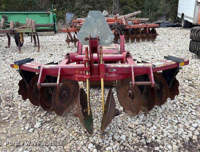 image for item EE4127 Lindsay track closer