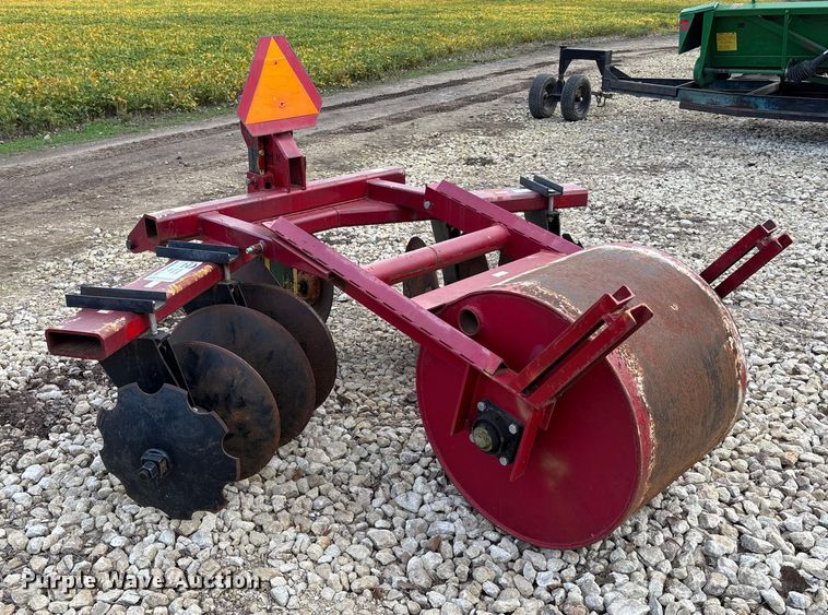 image for item EE4127 Lindsay track closer