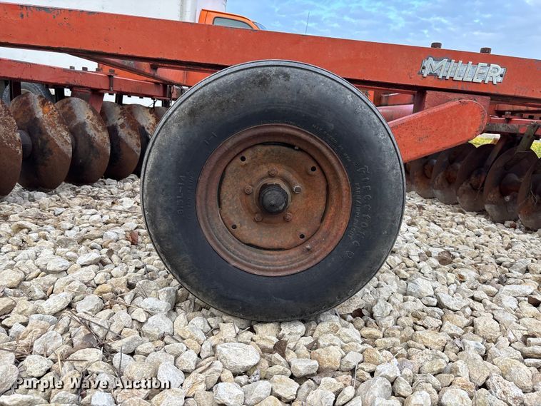 image for item EE4128 Miller off-set disk