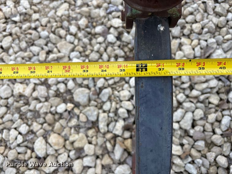 image for item EE4129 John Deere 1600 chisel