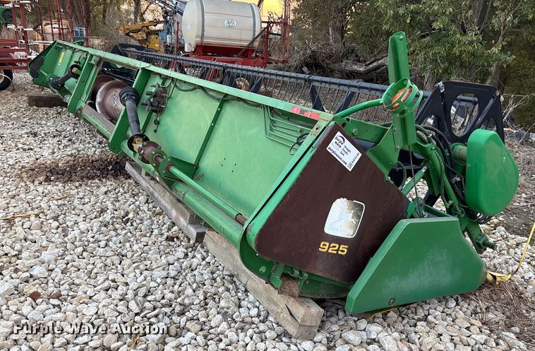 image for item EE4130 John Deere 925 flex head