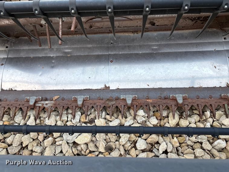 image for item EE4130 John Deere 925 flex head