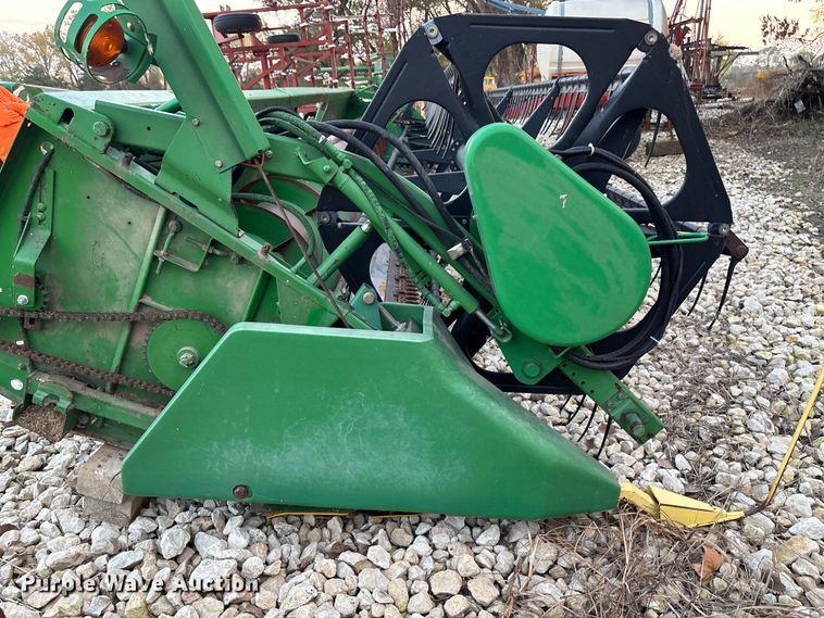 image for item EE4130 John Deere 925 flex head