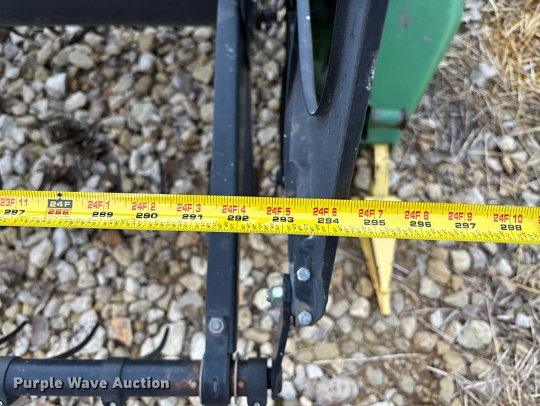 image for item EE4130 John Deere 925 flex head