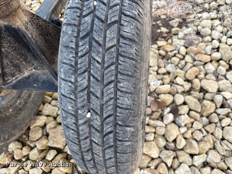 image for item EE4131 John Deere 843 corn head