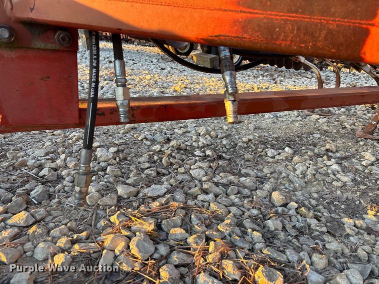 image for item EE4133 Wil-Rich 10 FCW field cultivator