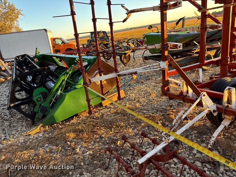 image for item EE4133 Wil-Rich 10 FCW field cultivator