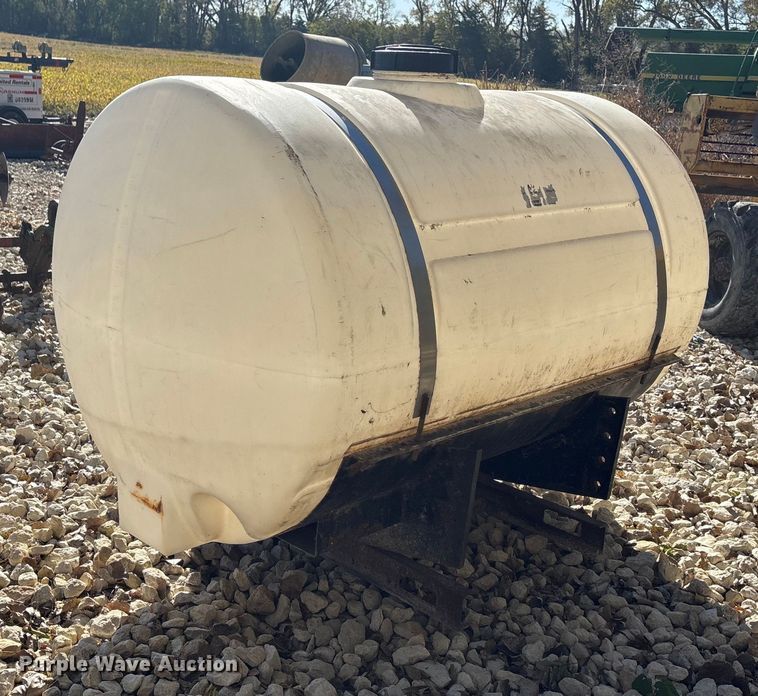 image for item EE4144 Poly tank