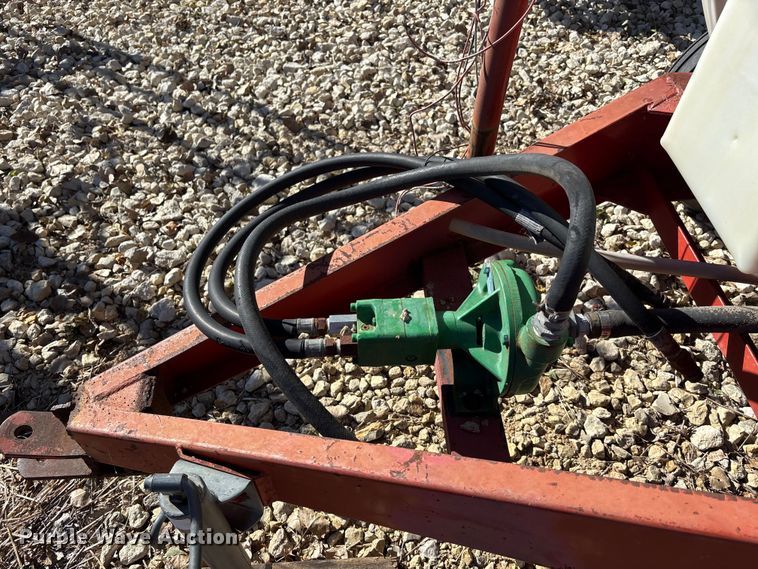 image for item EE4146 PK sprayer trailer