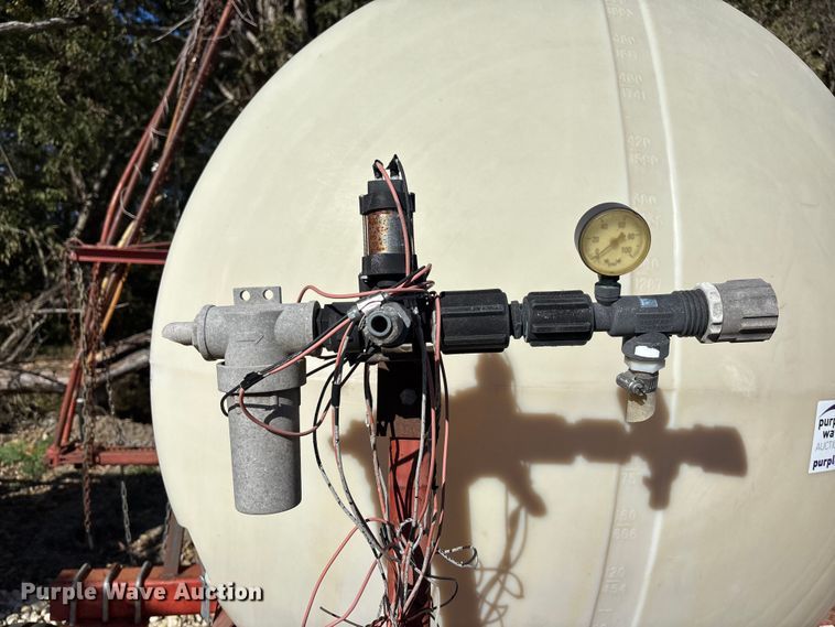 image for item EE4146 PK sprayer trailer