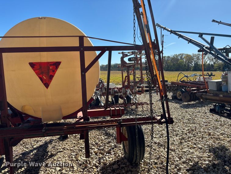 image for item EE4146 PK sprayer trailer