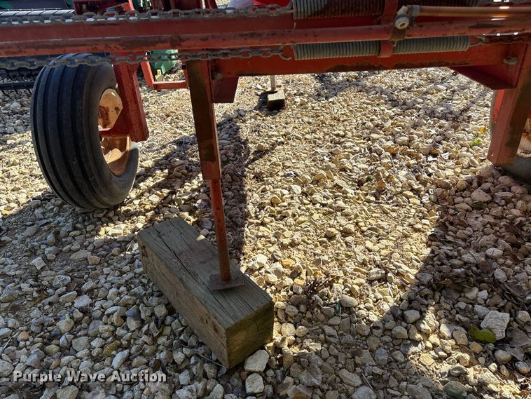 image for item EE4146 PK sprayer trailer