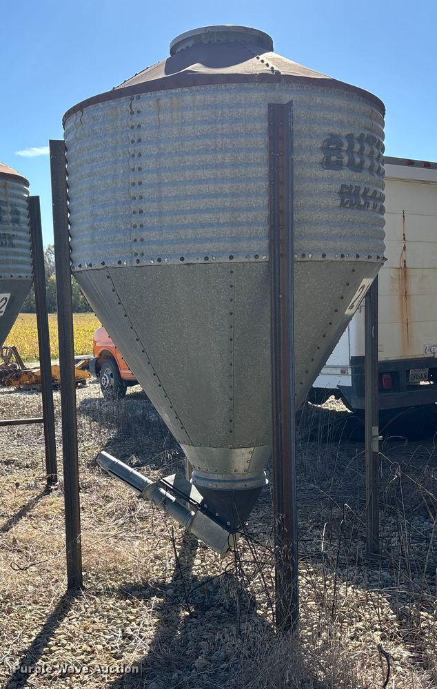 image for item EE4218 Butler Bulk-O-Matic  grain bin