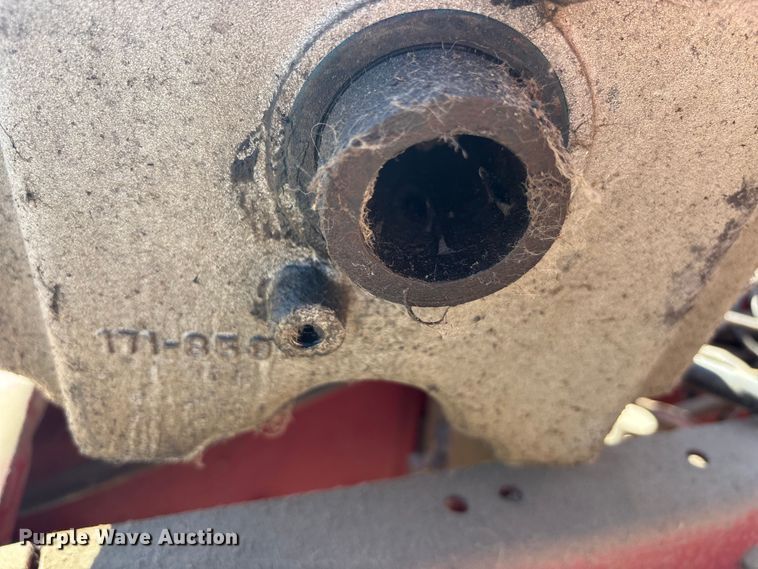 image for item EE4219 White 6100 planter