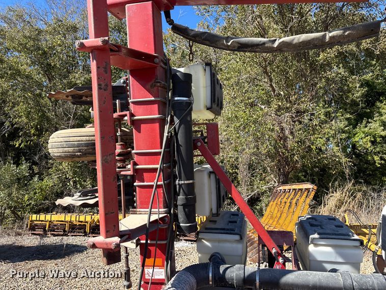 image for item EE4219 White 6100 planter