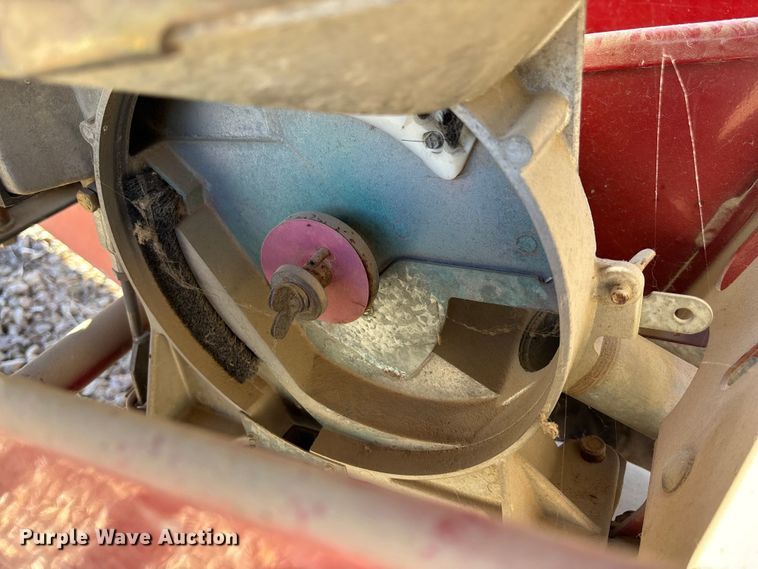 image for item EE4219 White 6100 planter