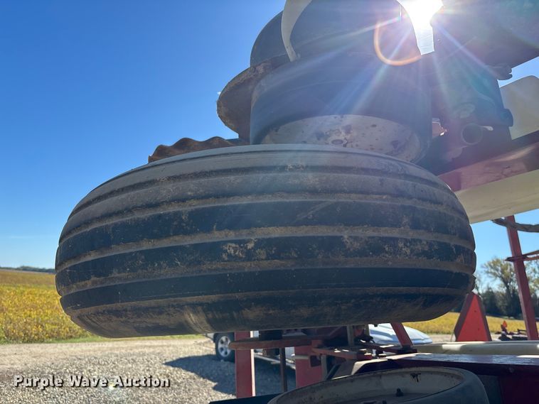 image for item EE4219 White 6100 planter