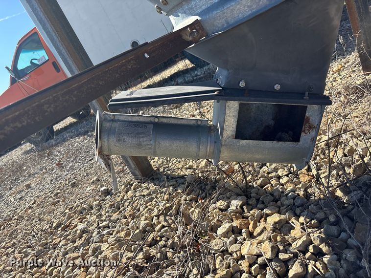 image for item EE4237 Butler Bulk-O-Matic grain bin