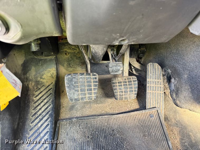 image for item EF2199 2014 Freightliner Business Class M2 feed delivery truck