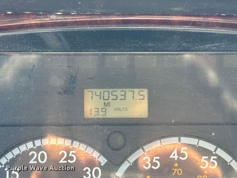 image for item EF2199 2014 Freightliner Business Class M2 feed delivery truck