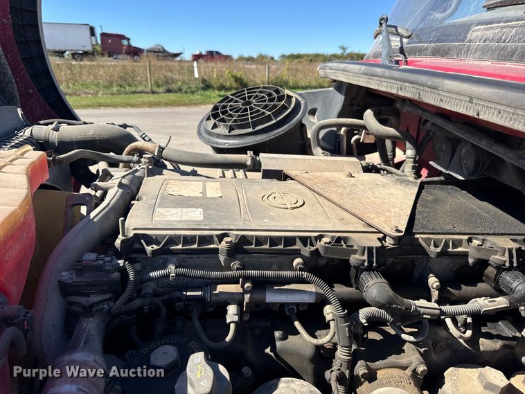 image for item EF2199 2014 Freightliner Business Class M2 feed delivery truck