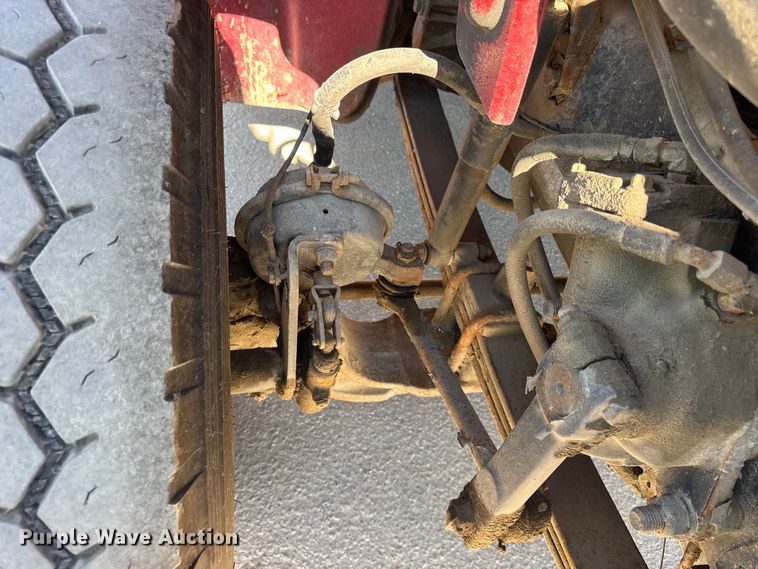 image for item EF2199 2014 Freightliner Business Class M2 feed delivery truck